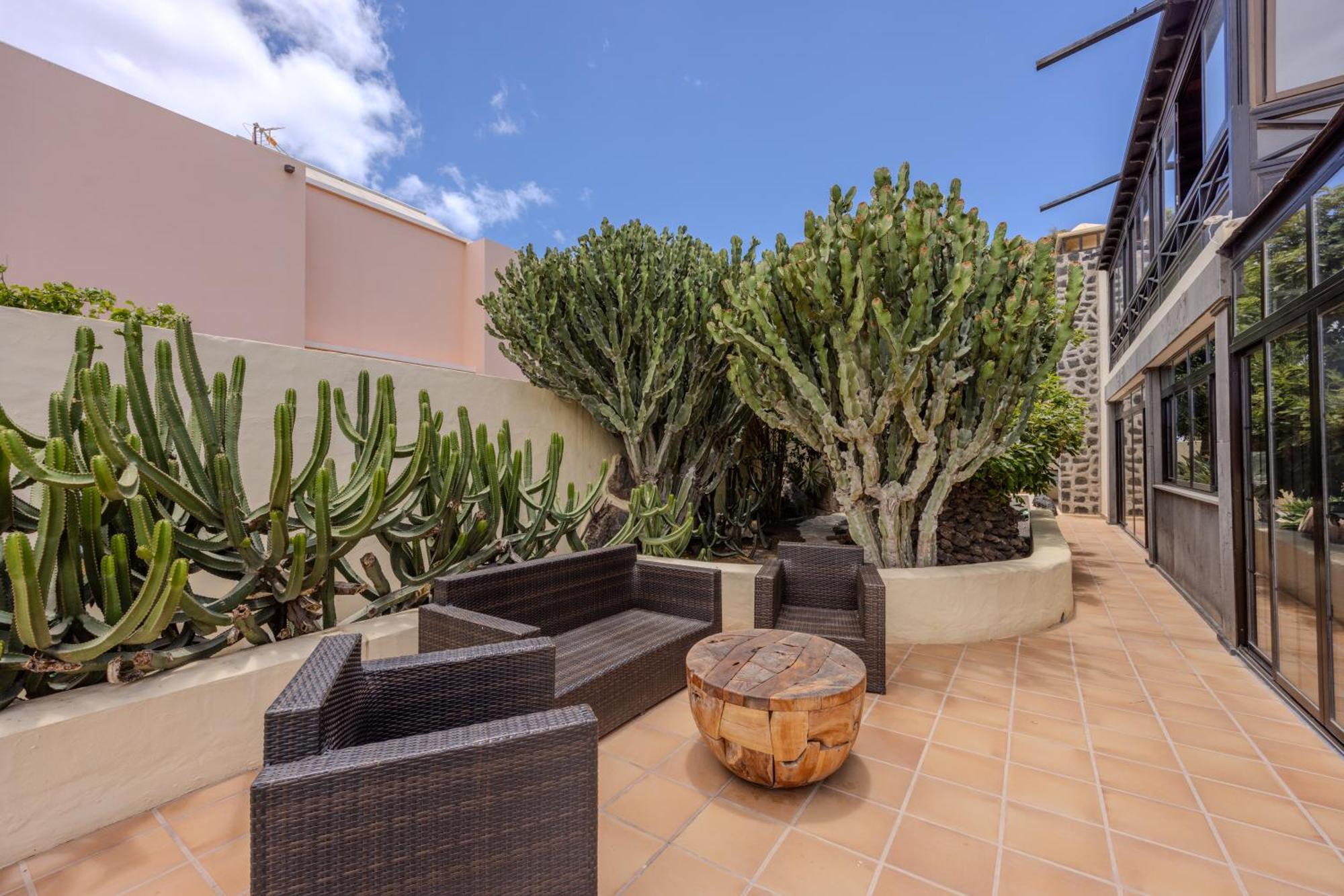 Luxury Canarian Villa With Large Pool In Costa Teguise 외부 사진
